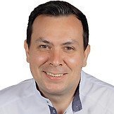 Врач Дюженко Андрей Сергеевич