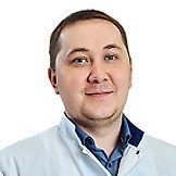 Врач Любушкин Алексей Васильевич